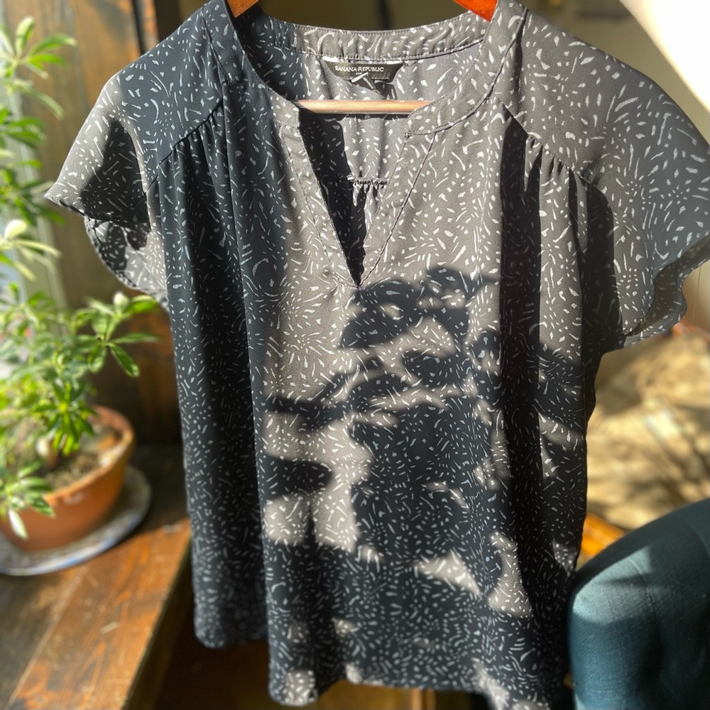 Women's Small Banana Republic Blouse